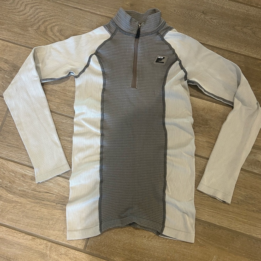 Iets Frans Shelly Thermal Knit Quarter-Zip Top Medium Color Gray